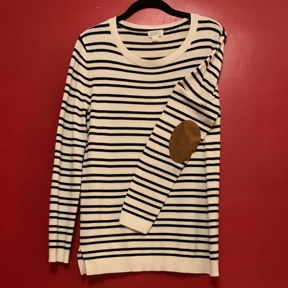 Market & Spruce Black and White Striped Sweater